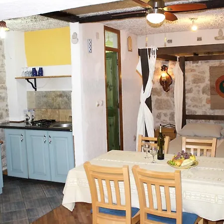 Betina 32 M² Terrace * Betina (Sibenik-Knin)
