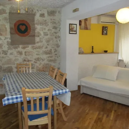 Studio, Betina, 32 M², Terrace * Betina (Sibenik-Knin)